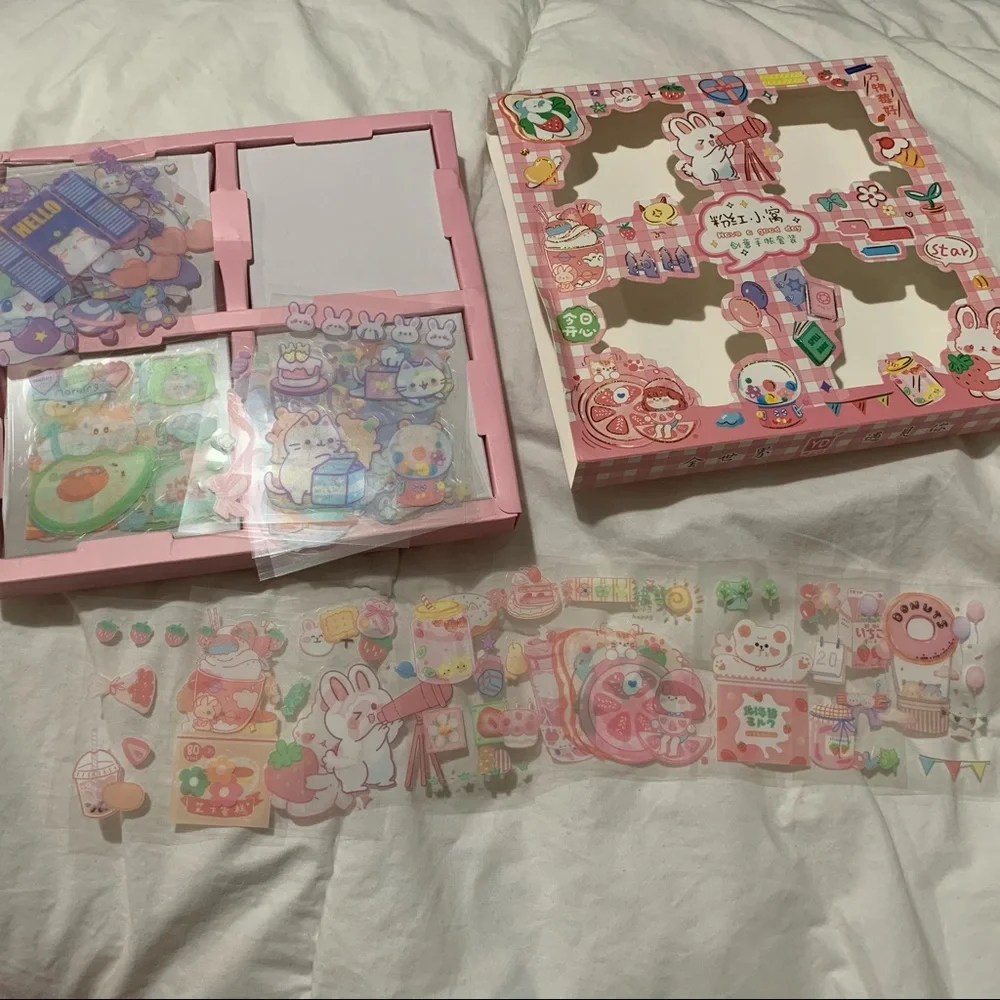 Box of 32 Small Sticker Sheets with a Clear Background